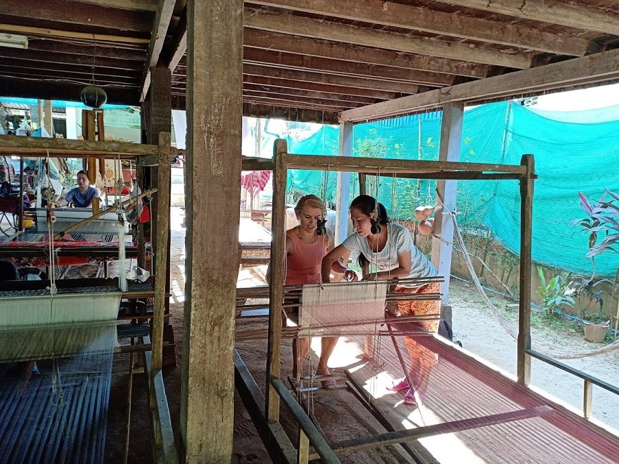 Phnom Penh Countryside Cycling Tour: Authentic Mekong River Bike Adventure